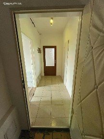 Pronájem bytu 2+1 44 m² Studentská, Karlovy Vary - Doubí