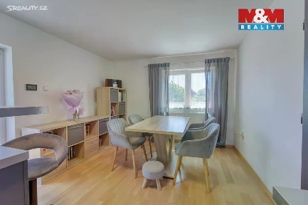 Prodej rodinného domu 176 m², pozemek 554 m²