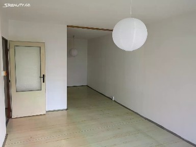 Prodej bytu 2+kk 50 m² Rezlerova, Praha - Petrovice
