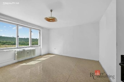 Prodej bytu 3+1 71 m² Zvoleněves