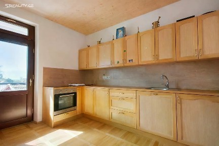 Prodej rodinného domu 91 m², pozemek 1028 m²
