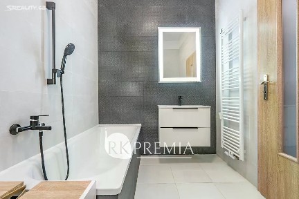 Pronájem bytu 3+kk 67 m² 28. října, Teplice