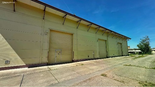 Prodej skladového prostoru 983 m²