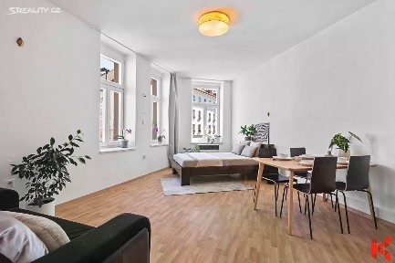 Prodej bytu 1+1 38 m² Holandská, Praha - Vršovice