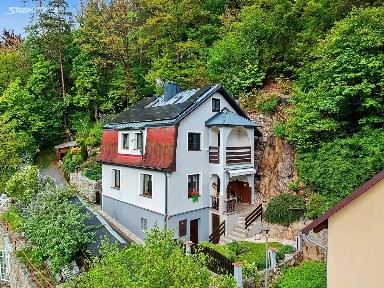 Prodej rodinného domu 132 m², pozemek 221 m²