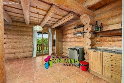 Prodej rodinného domu 115 m², pozemek 2247 m²