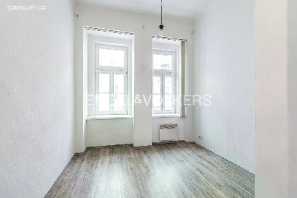 Prodej obchodního prostoru 92 m² Na Valentince, Praha - Smíchov