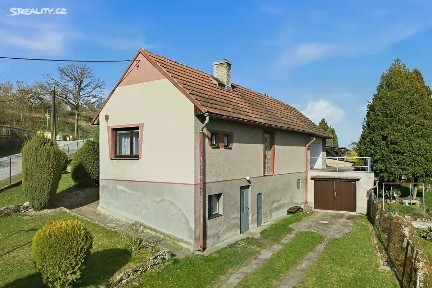 Prodej rodinného domu 95 m², pozemek 1274 m²