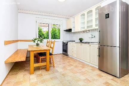Prodej bytu 2+1 50 m² U Malvazinky, Praha - Smíchov