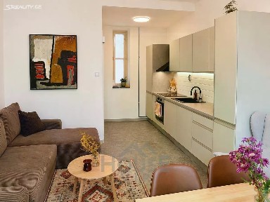 Prodej bytu 2+kk 44 m² Sportovní, Praha - Vršovice