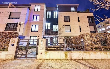 Pronájem bytu 3+kk 91 m² Na Petynce, Praha - Břevnov