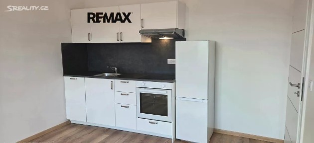 Pronájem bytu 2+kk 45 m² Záběhlická, Praha - Záběhlice