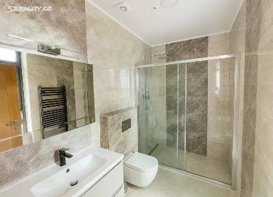 Prodej rodinného domu 226 m², pozemek 535 m²