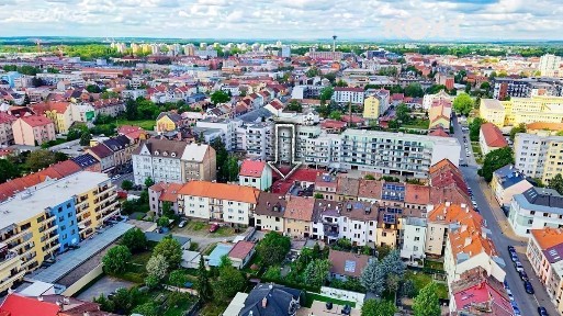 Prodej kanceláře 700 m²