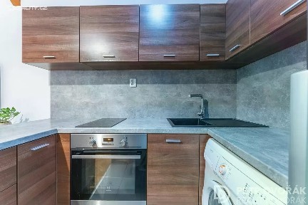 Prodej bytu 2+kk 35 m² Orebitská, Praha - Žižkov