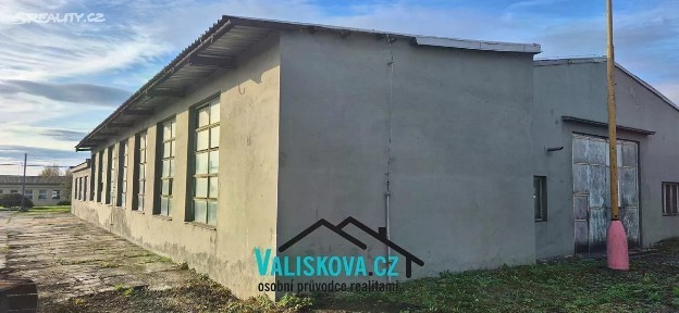 Pronájem výrobní haly, prostoru 1200 m²