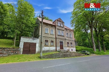 Prodej rodinného domu 230 m², pozemek 336 m²
