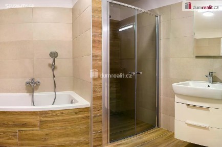Prodej bytu 3+kk 80 m² Všemina