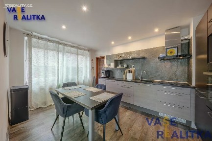 Prodej rodinného domu 160 m², pozemek 824 m²