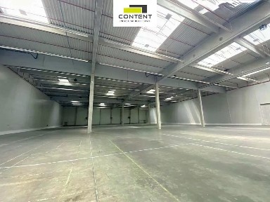 Pronájem skladového prostoru 5542 m²