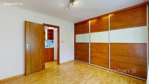 Pronájem bytu 2+1 55 m² Svazácká, Ostrava - Zábřeh
