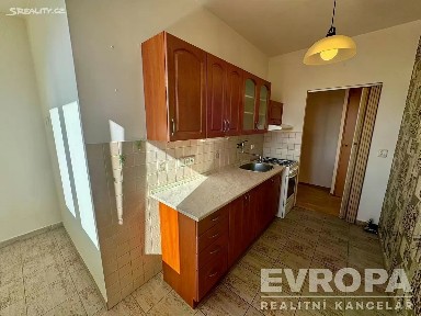 Prodej bytu 3+1 65 m² Masarykova, Plzeň - Doubravka