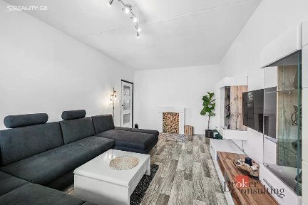 Prodej bytu 4+1 82 m² Sokolovská, Plzeň - Severní Předměstí