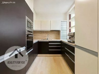 Prodej bytu 3+kk 86 m² Mladých Běchovic, Praha - Běchovice