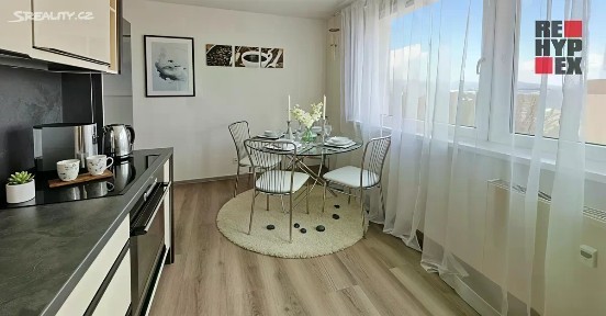 Prodej bytu 3+1 77 m² Fričova, Liberec - Liberec XXV-Vesec