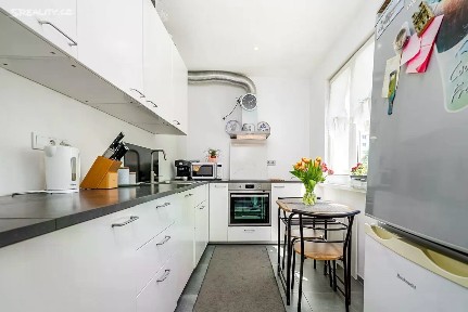 Prodej bytu 2+1 57 m² Na Petřinách, Praha - Veleslavín