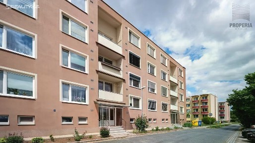 Prodej bytu 3+1 73 m² Sídliště, Hrušovany u Brna