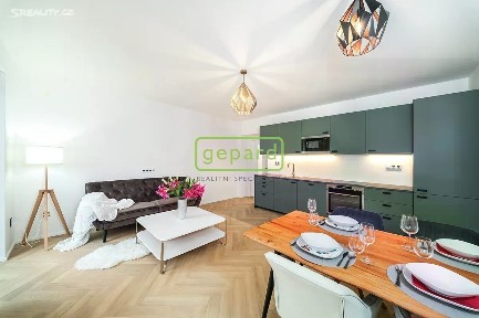 Prodej bytu 1+kk 44 m² V Zámcích, Praha - Bohnice