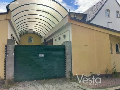 Pronájem skladového prostoru 207 m²