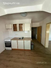 Pronájem bytu 1+1 39 m² Pivovarská, Praha - Smíchov