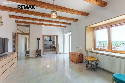 Pronájem rodinného domu 203 m², pozemek 572 m² Dolejší, Kosoř