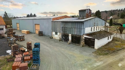 Pronájem skladového prostoru 650 m²
