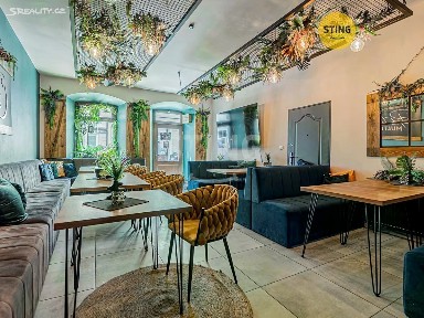 Prodej komerční nemovitosti 84 m²