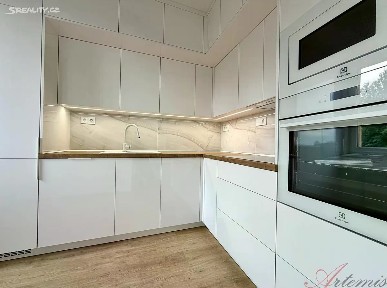 Pronájem bytu 2+1 45 m² Markova, Ostrava - Zábřeh