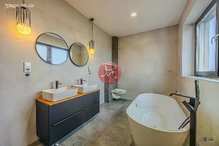 Pronájem bytu 6 pokojů a více 194 m² Třebovická, Ostrava - Třebovice