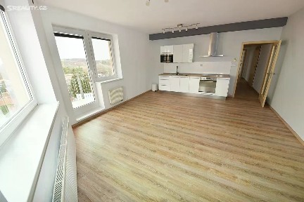 Prodej bytu 3+kk 65 m² náměstí Přátelství, Praha - Hostivař