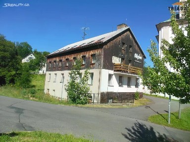 Prodej ubytovacího zařízení 645 m²