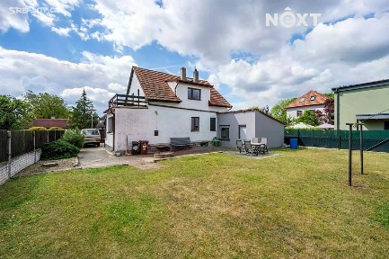 Prodej rodinného domu 175 m², pozemek 688 m²