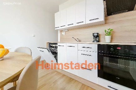 Pronájem bytu 2+1 55 m² Klidná, Havířov - Město