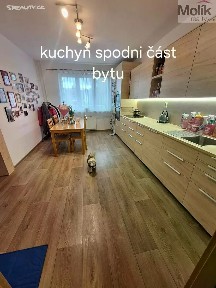Most, Obránců míru, 32