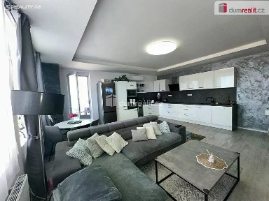 Pronájem bytu 3+kk 82 m² J. Opletala, Břeclav