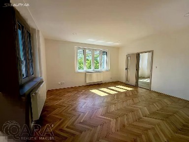 Pronájem bytu 2+1 80 m² K dubinám, Praha - Hodkovičky