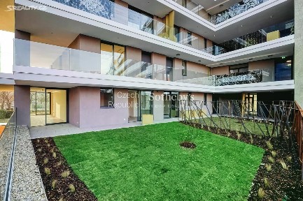 Pronájem bytu 4+kk 129 m² Komunardů, Praha - Holešovice
