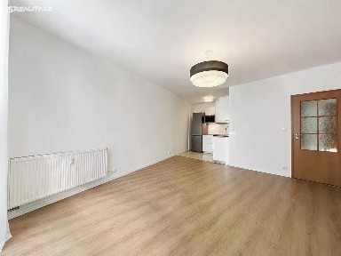 Pronájem bytu 2+kk 49 m² Zubrnická, Praha - Prosek