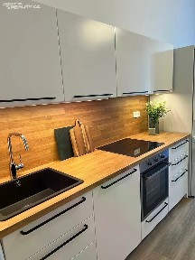 Pronájem bytu 3+kk 78 m² Sládkova, Praha - Bubeneč