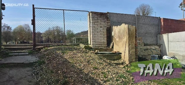 Prodej rodinného domu 89 m², pozemek 1406 m²